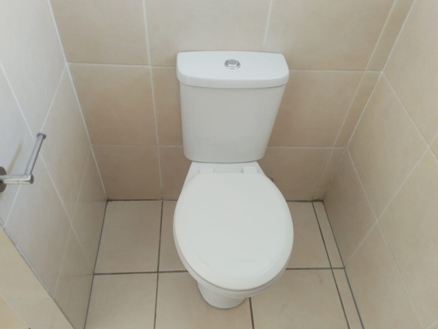 To Let 2 Bedroom Property for Rent in Heather Park Western Cape